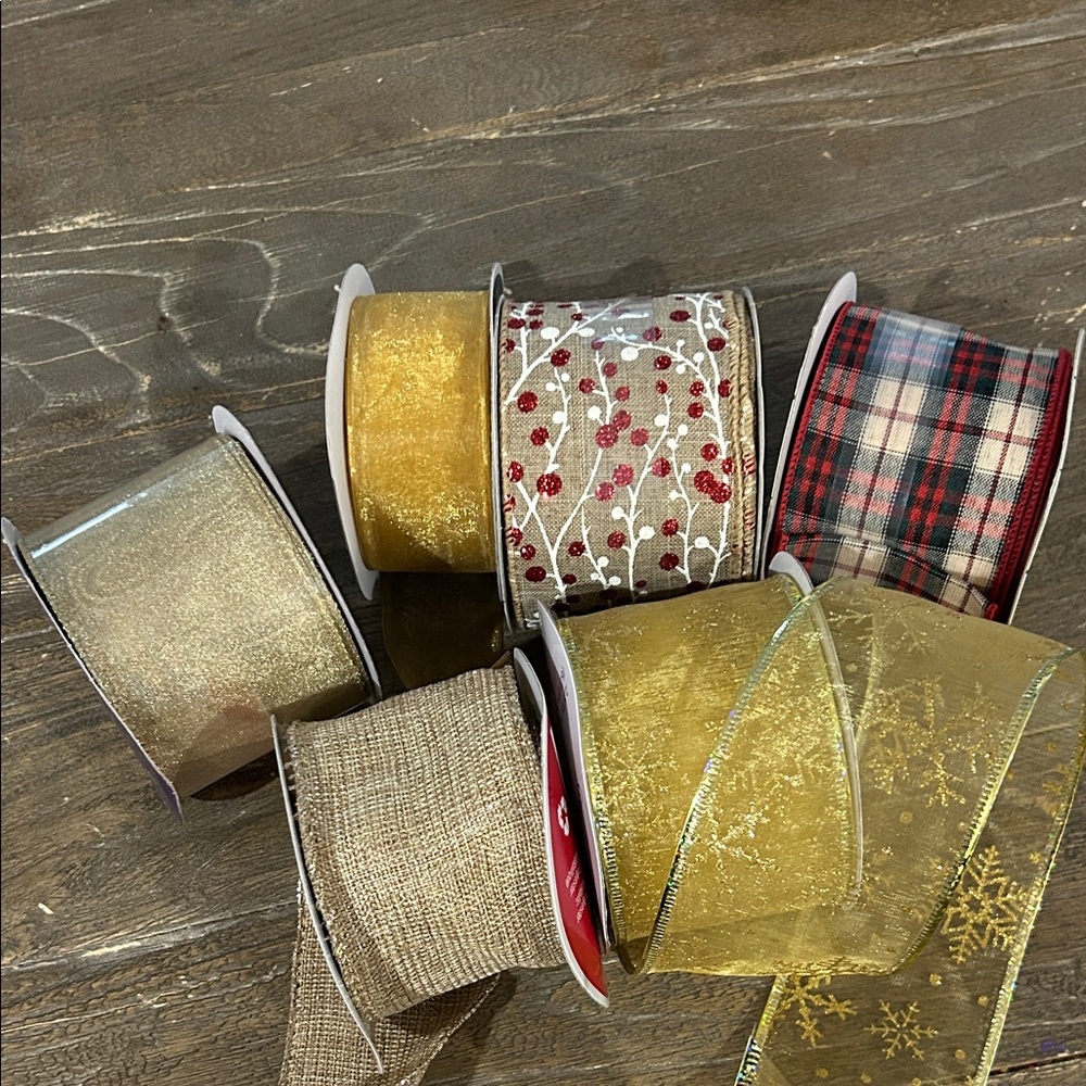 Nicole Gold and Red Decorative Ribbon Set